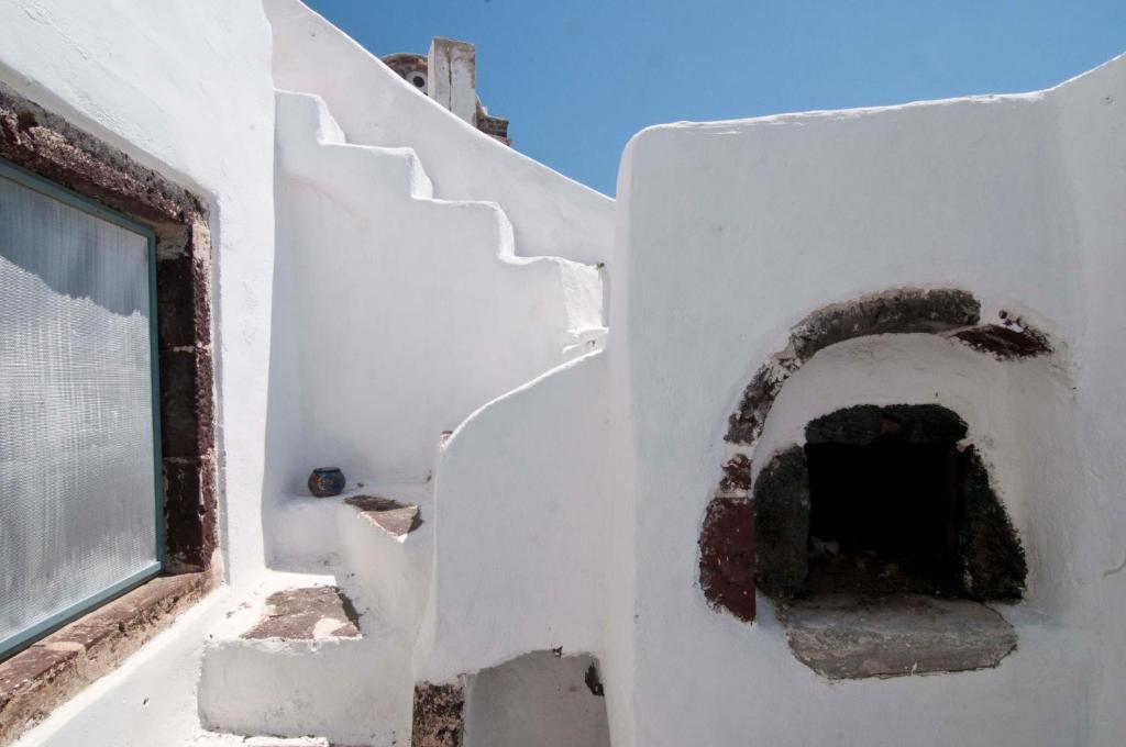 Zoe Aegeas Traditional Houses Oia  Room photo